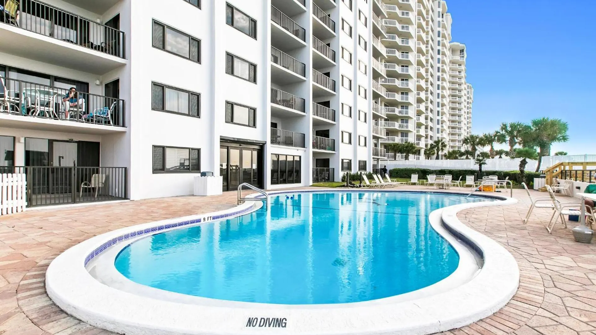 Emerald Towers 0406 Destin